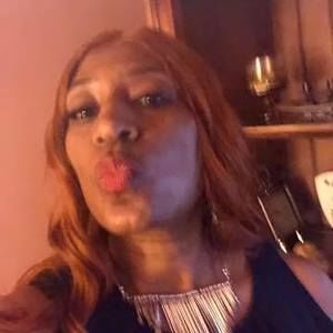 Meet your Posher, Loreatha